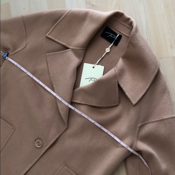 Wool coat - Picture 6 of 9